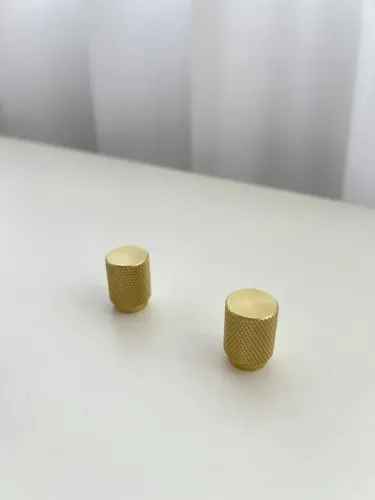 Puxador para Móveis Alumínio Dourado Botão 17mm 2 Peças Axel Inspire