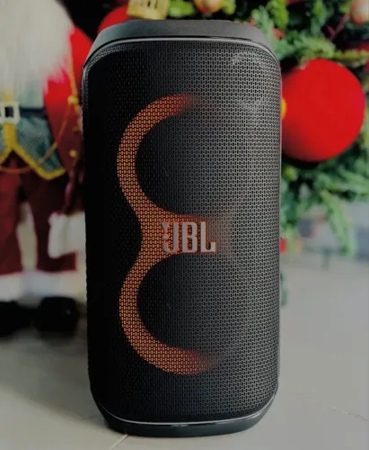 Partybox Club 120 JBL Nova 