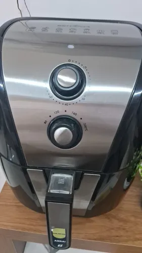 Air fryer 