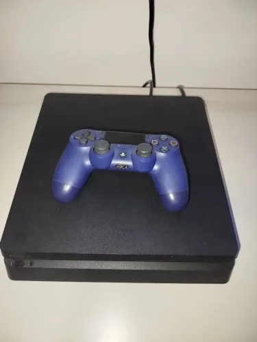 Playstation 4 slim - 1tb