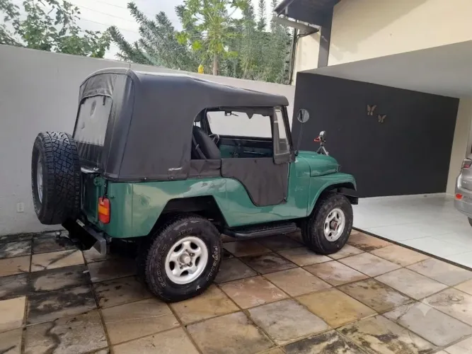 Willys Overland Jeep 2.6 12V Gasolina 2P 1961