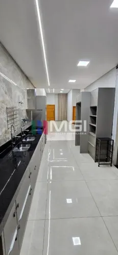 Casa térrea 3 suítes plenas em Jardim Atlântico - Goiânia - GO