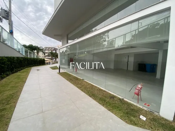 Loja comercial no bairro João Paulo, Florianópolis.