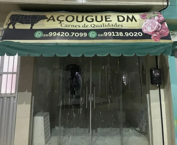 Vendo toldo de 3m de largura 