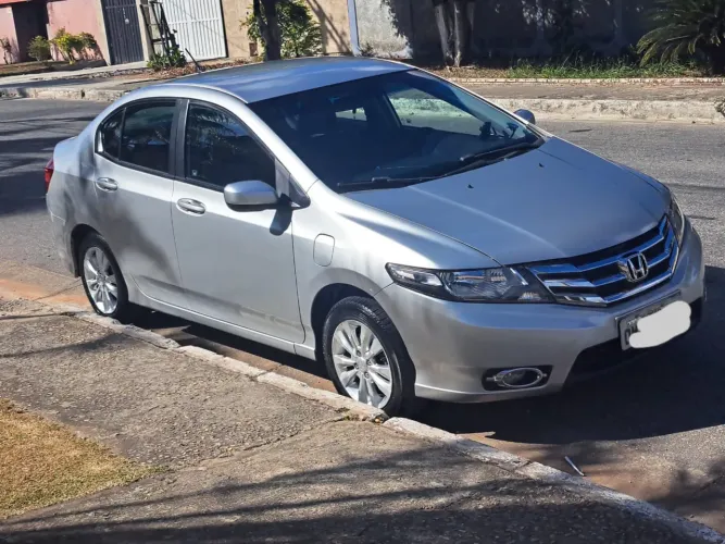 Honda City Sedan LX 1.5 Flex 16V 4P Aut. 2013