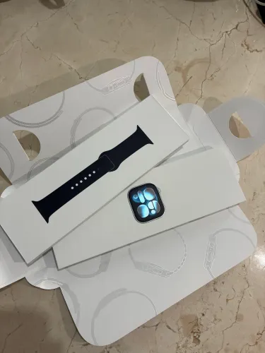 Apple Watch Series 11 MEV04LW/A Caixa Alumínio 46mm Cinza Espacial - Esportiva Preto S/M