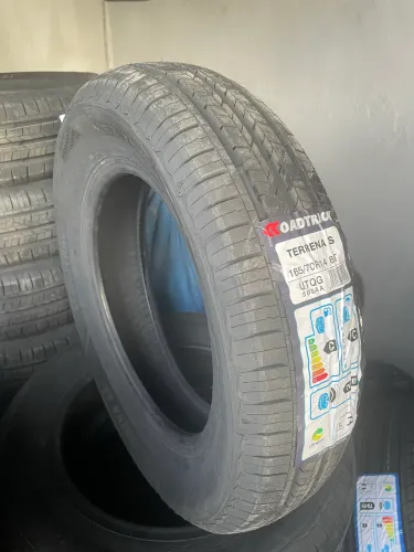Pneus Novos RoadTrack 165/70 Aro 14