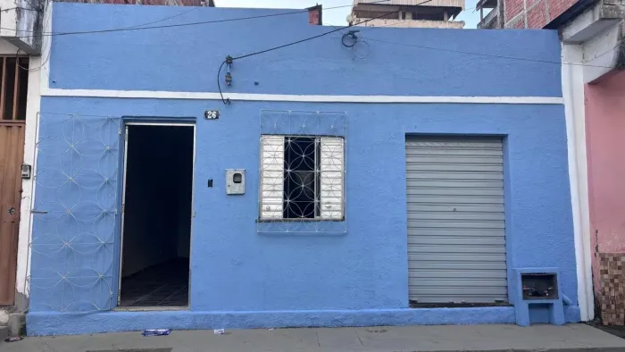 CASA A VENDA NO BAIRRO MANGABINHA/ZILDOLANDIA