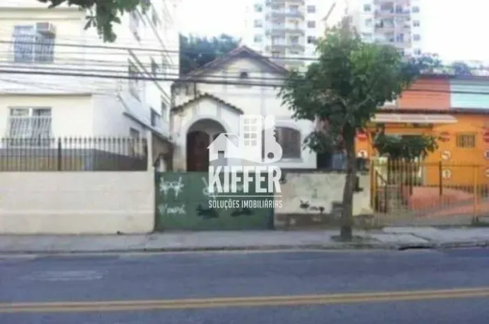 Casa com 3 quartos para alugar, 92 m² por R$ 12.120/mês - Santa Rosa - Niterói/RJ