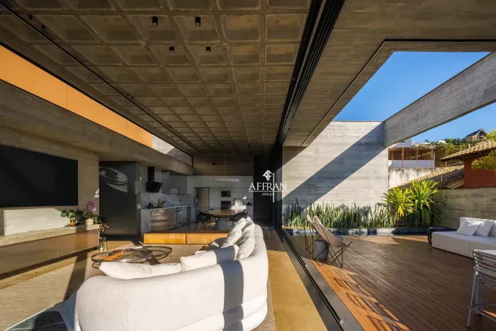 Imóvel para venda possui 416 metros quadrados em São Bento - Belo Horizonte - MG