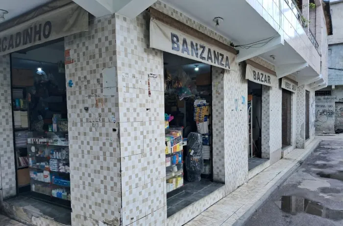 Mercado funcionando há 30 anos faturando na Maré