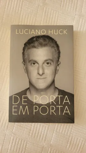 Livro: de porta em porta Luciano Huck