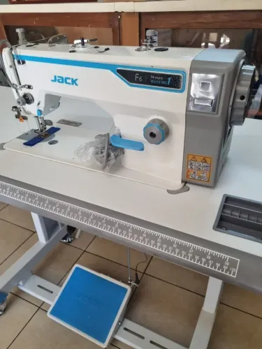 Reta Industrial Jack F6 Novo Modelo Com Suporte em Niterói