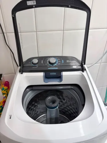 Máquina Electrolux 13kg c/garantia