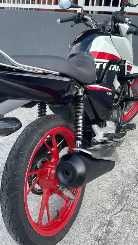 Moto CG