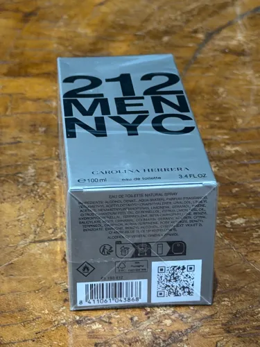Perfume 212 men nyc