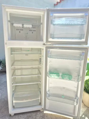 Geladeira Consul Frost Free (SEMINOVA)