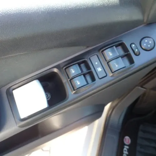 Fiat Idea Attractive 1.4 Fire Flex 8V 5P 2012