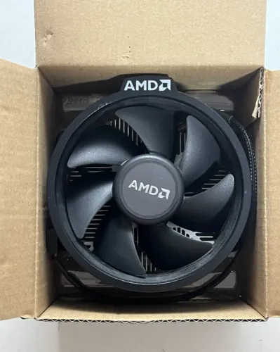 Cooler Am4 Amd Wraith com Caixa