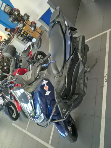 Yamaha Nmax 2023 ainda na garantia até 2027