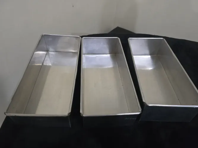 Kit forma retangular  para bolos em fatia 