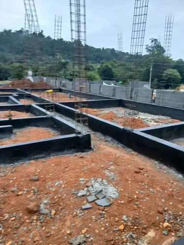 Pedreiro e azulejista