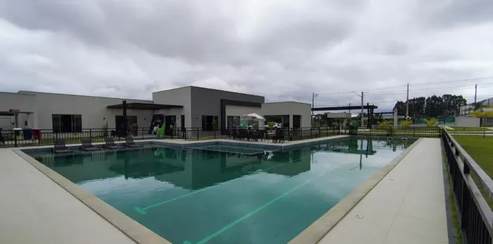 Vendo apt 1° andar no Dona Olívia