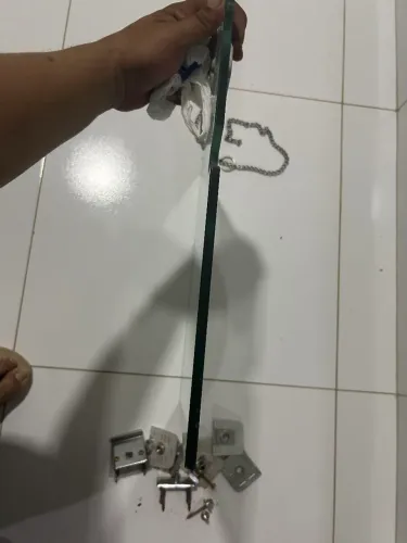 Janela de banheiro