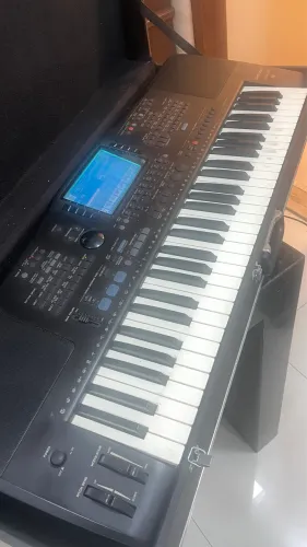 Teclado  TECHNICS KN3000 