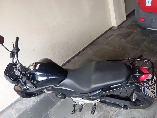 Vendo cb 300