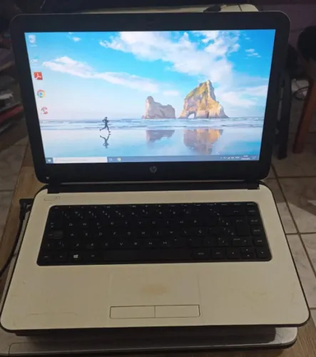 Notebook HP 14 com processador Celeron cpu@2.16ghz