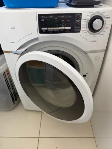Lavadora lava e seca