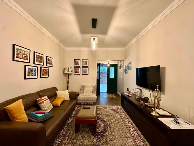 Casa de alto Padrão à venda nas Astúrias no Guarujá | Omega Imóveis