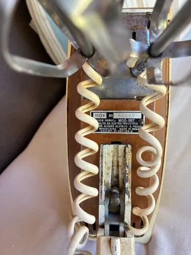 Batedeira Antiga Walita BBT 220W 110V Vintage Funcionando