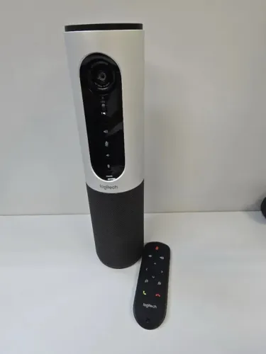 Videoconferência Logitech Connect