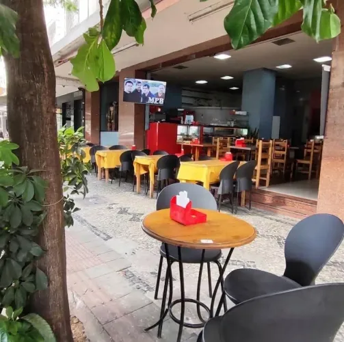 Passo ponto bar/restaurante praça Raul Soares Lourdes
