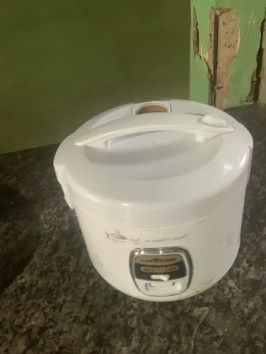 Panela de arroz elétrica