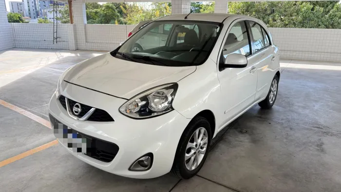 Nissan March S 1.0 12V Flex 5P 2015