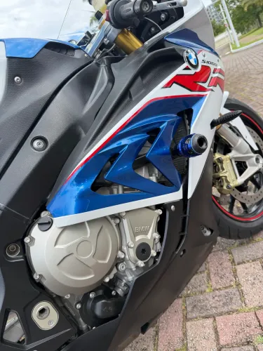 BMW s1000