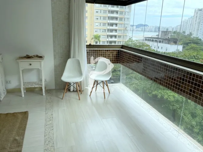 Apartamento com vista para o mar, 3 dormitórios, Pitangueiras, Guarujá