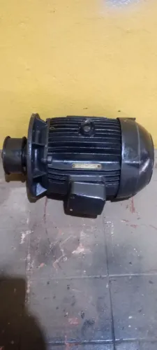 Vendo Motor Trifásico 15CV