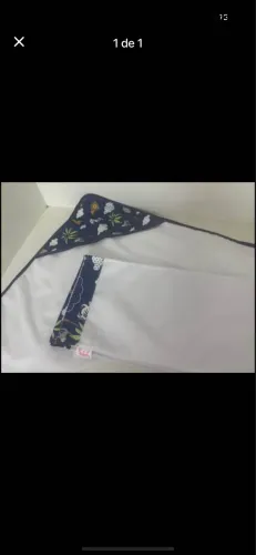 toalha de banho com capuz + kit com 5 fraldas de boca ela é nova 