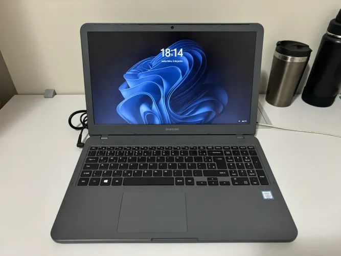 Notebook Samsung Core i3 7ª geração 15.6" Full HD | 16GB RAM | SSD 500GB + HD 1TB|