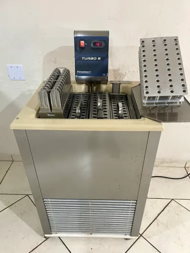 Maquina de gelo saborizado ou picolé Finamac Turbo 8