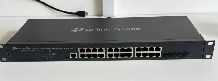 Switch Omada tp-Link 24 portas
