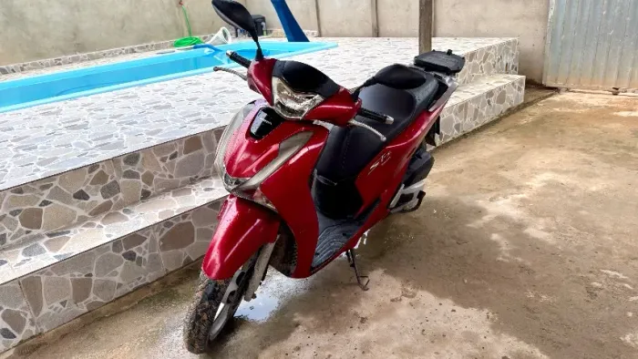 Vendo moto SH 150