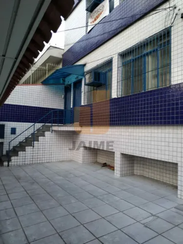 Prédio comercial 4 vagas 220 m² na Rua Kiel, Casa Verde