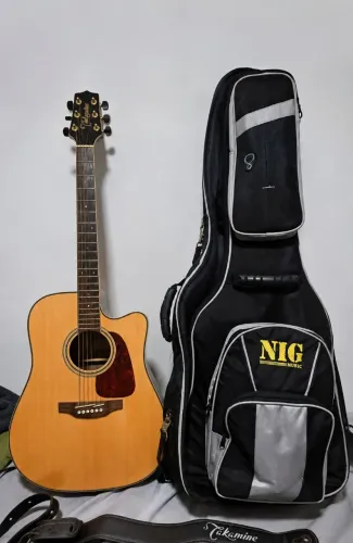 Violao takamine GD93 acompanha case e cubo marshall e talabarte