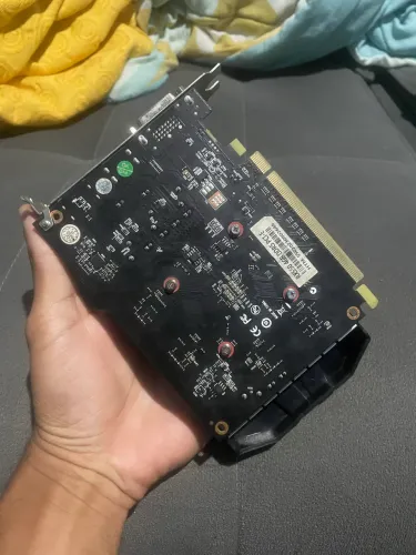 Vendo placa de vídeo rx550 funcionando perfeitamente 