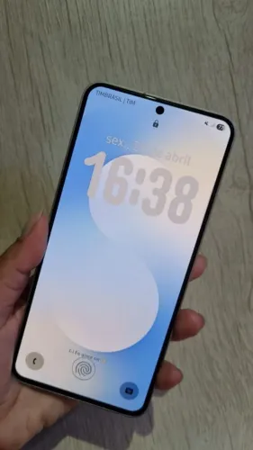 Samsung S25FE